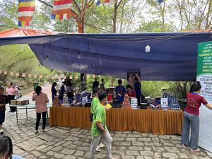 MỪNG ĐẠI LỄ PHẬT ĐẢNG TẠI THIỀN TÔN PHẬT QUANG CÙNG CAO XOA THẢO DƯỢC GIANG’S
