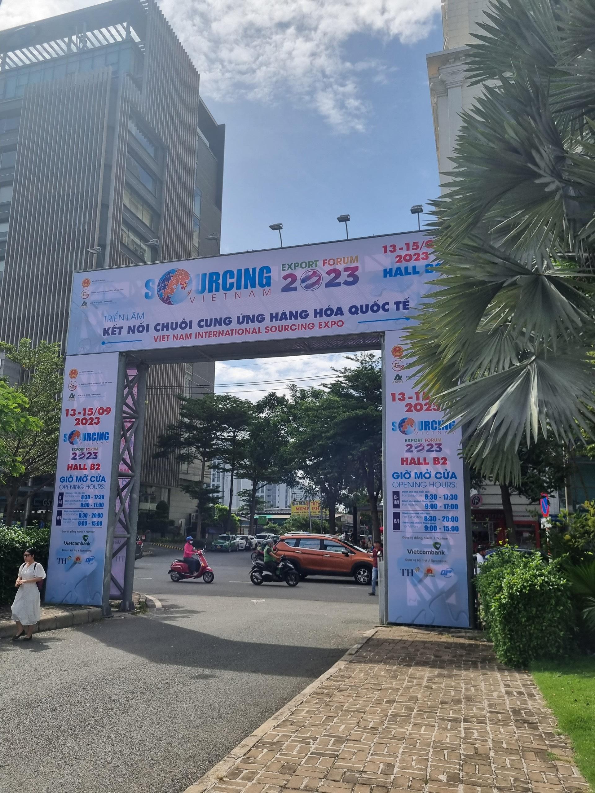 KHÔNG KHÍ HÂN HOAN - CÙNG GIANG’S CHÀO ĐÓN | VIET NAM INTERNATIONAL SOURCING 2023