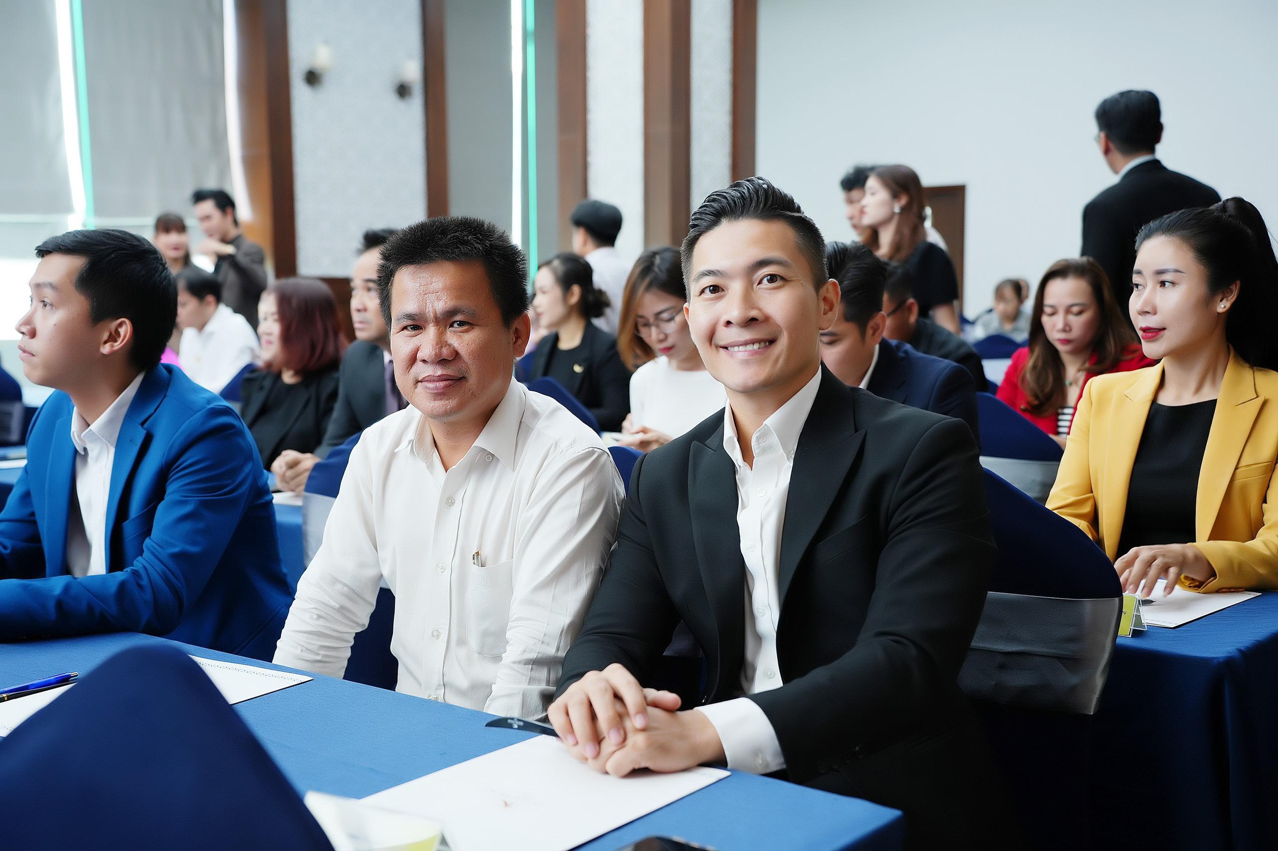 CAO XOA THẢO DƯỢC GIANG’S TIÊN PHONG: DOANH NGHIỆP TIÊN PHONG THAM GIA LIÊN MINH DỊCH VỤ DU LỊCH THÀNH PHỐ 